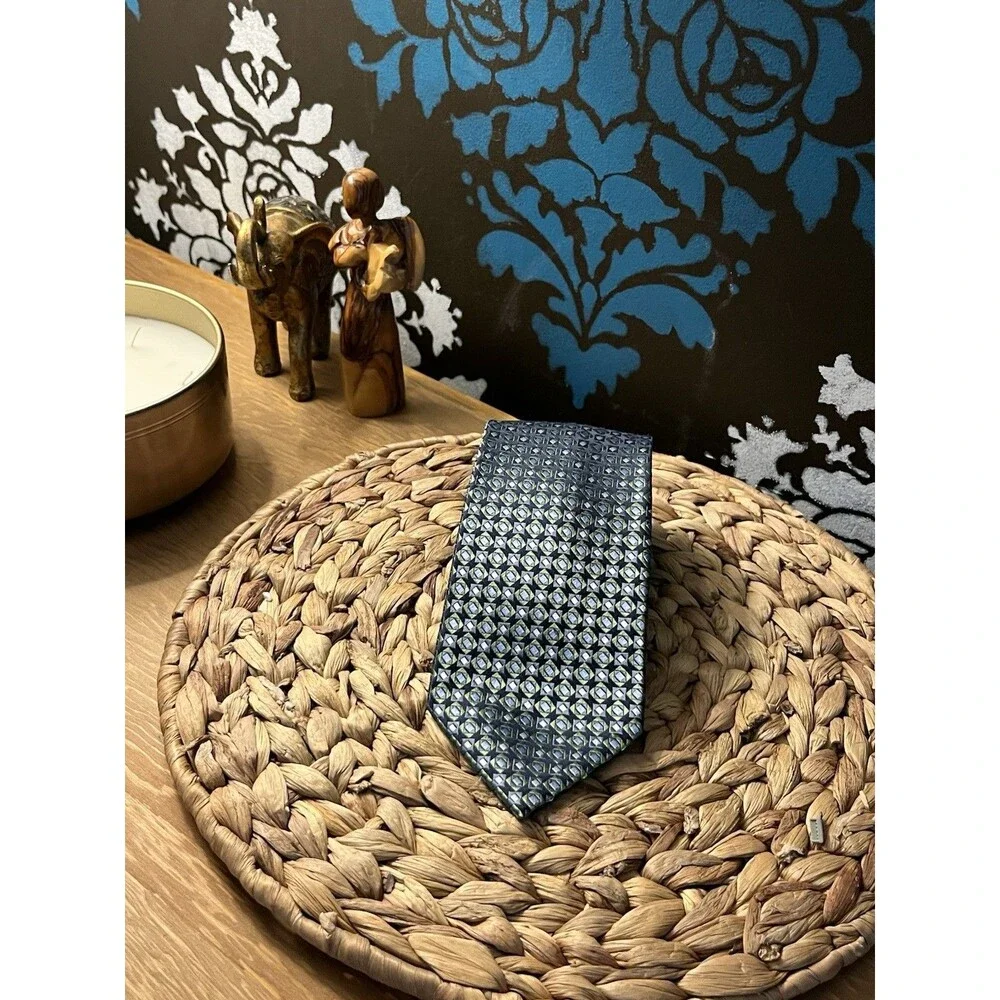 Banana Republic 100% Silk Tie